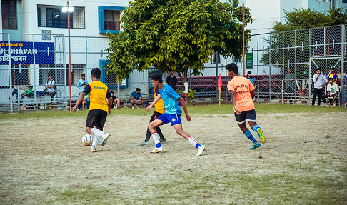 eisomoy-college-debate