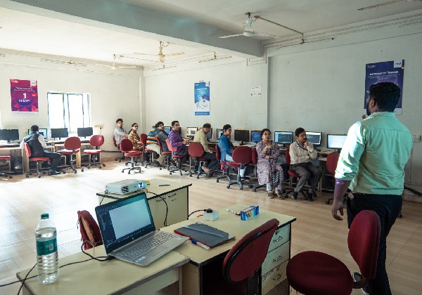 4day-Intel-Training-Programme-id371