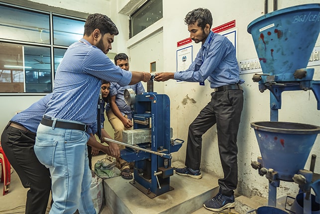 Soil Mechanics Lab