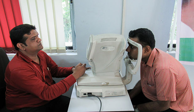 eyecheckup2